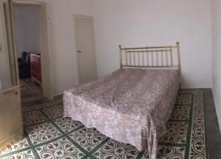 Dimora Aragona *