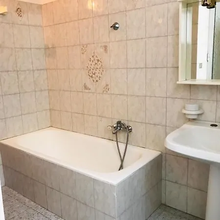 Dimora Aragona Tuglie